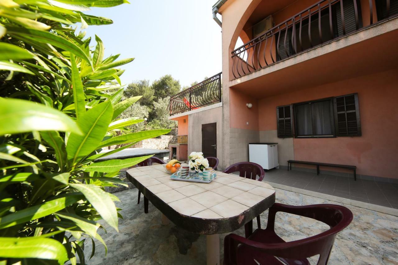 Apartmants Amor Donji Okrug (Ciovo) Exterior foto