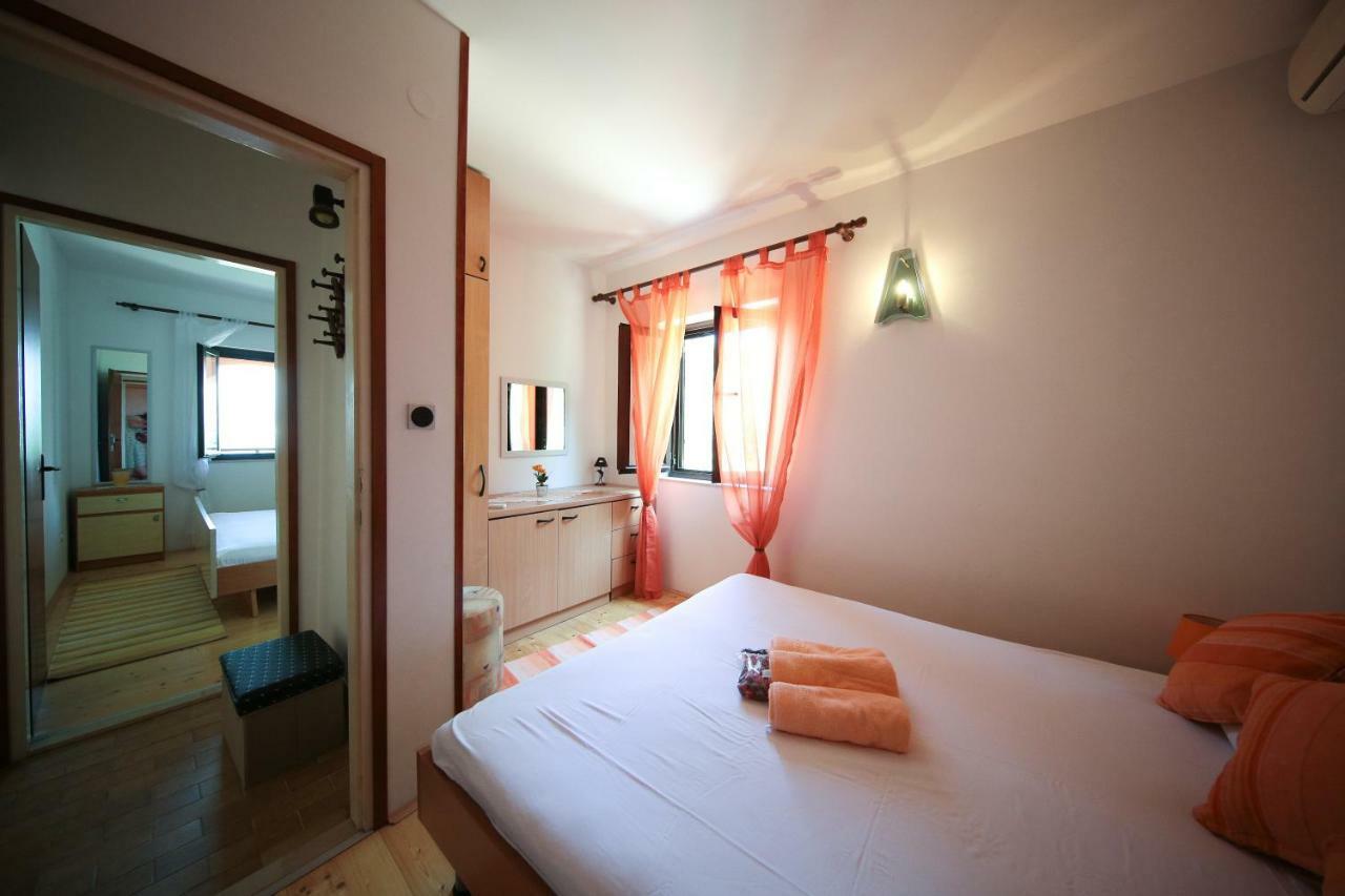 Apartmants Amor Donji Okrug (Ciovo) Exterior foto